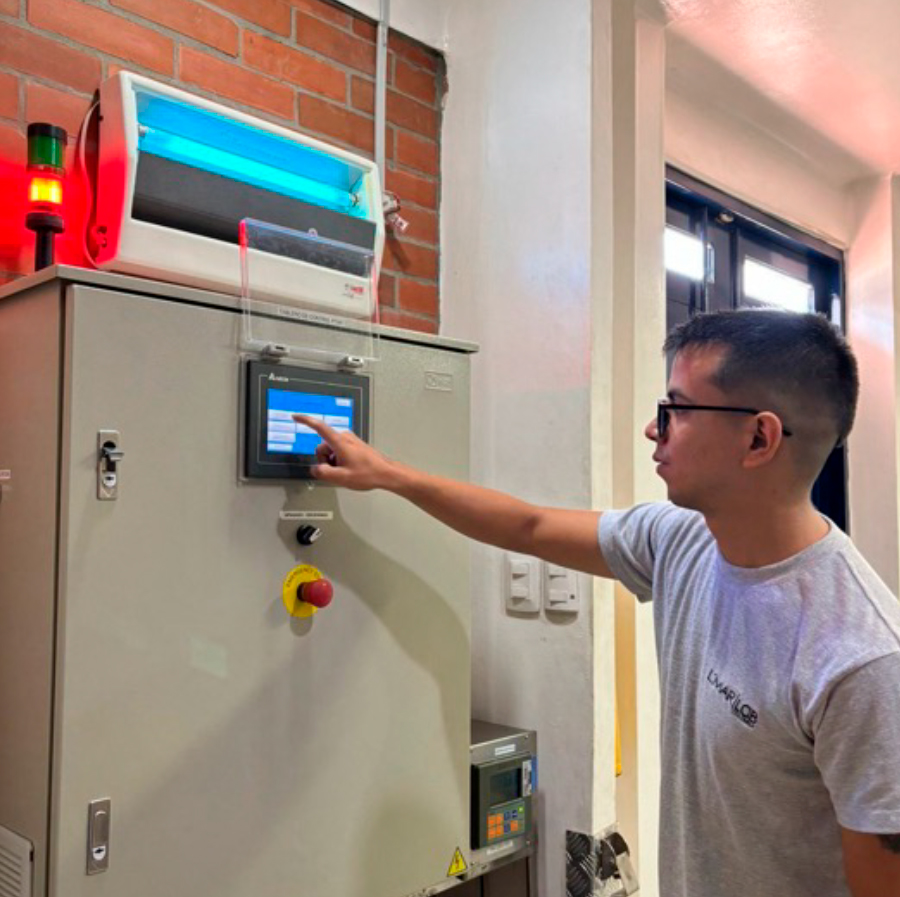 Foto Trabajador Lmar